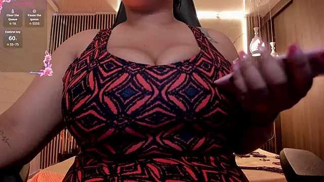 Lyra Black  online show from January 12, 2:02 pm