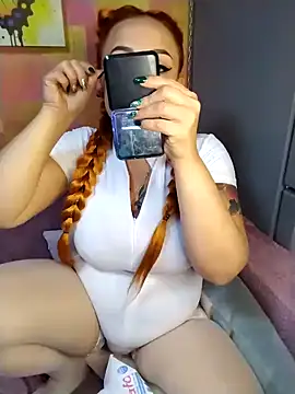 Very sly fox online show from July 9, 6:29 pm