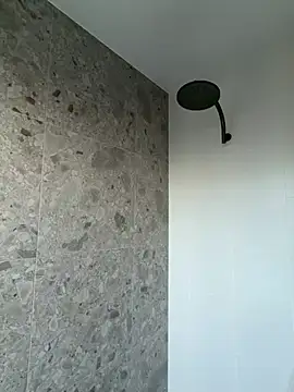 lexi242 online show from February 5, 8:15 pm