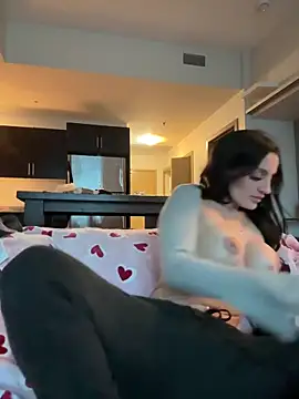 Lexiiskyyxo online show from March 28, 1:23 pm