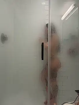 Lexiiskyyxo online show from March 18, 1:02 pm