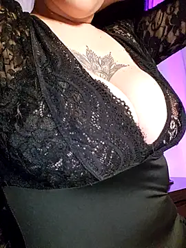 BustyVampyre online show from January 14, 11:19 pm