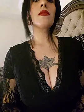 BustyVampyre online show from March 16, 11:18 pm