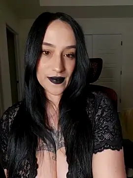 BustyVampyre online show from February 24, 12:11 am