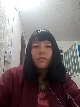 Snapshot of Angeline__Thompson chatting on December 16, 2:16 am Angeline Thompson online show from December 16, 2:16 am