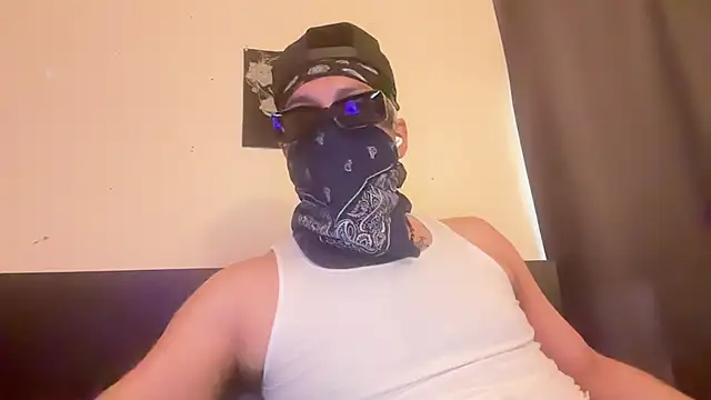 Snapshot of angelblanco chatting on May 26, 11:47 pm angelblanco online show from May 26, 11:47 pm