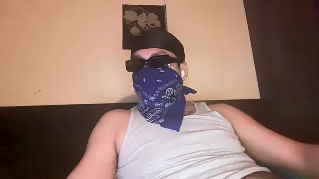 angelblanco online show from April 14, 7:02 am