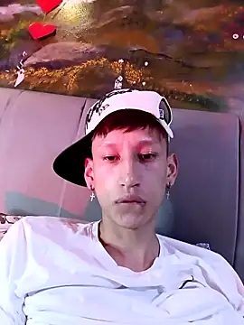 Snapshot of Disey888 chatting on February 20, 6:26 am Disey888 online show from February 20, 6:26 am