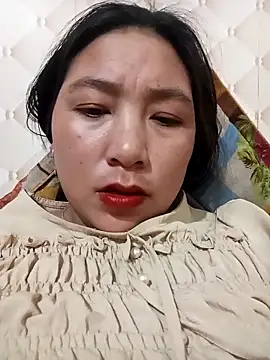 Snapshot of rika833 chatting on December 14, 1:28 pm rika833 online show from December 14, 1:28 pm