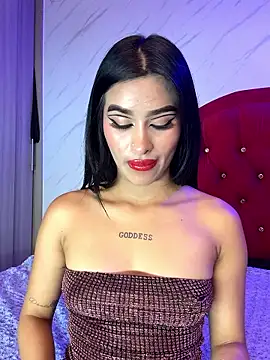 LizzyYvng online show from January 17, 10:24 pm