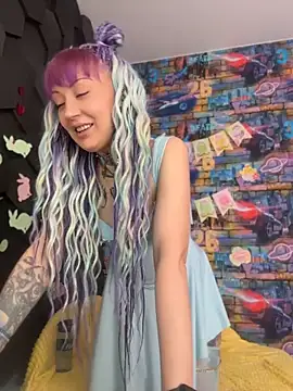 Tattoo  Moon online show from April 13, 12:03 am