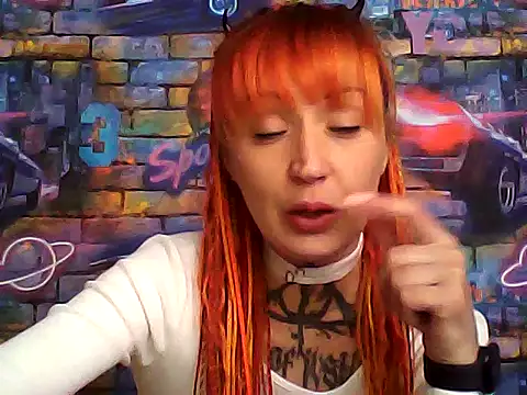 Tattoo  Moon online show from February 9, 4:43 am