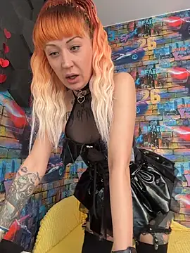 Tattoo  Moon online show from March 9, 11:52 pm