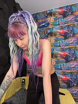 Tattoo  Moon online show from May 2, 2:06 am