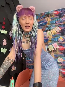 Tattoo  Moon online show from April 8, 12:01 am