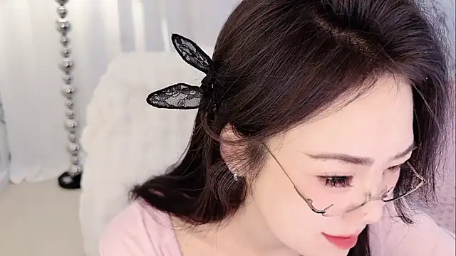 Snapshot of yuanbao8888 chatting on December 18, 1:00 am yuanbao8888 online show from December 18, 1:00 am