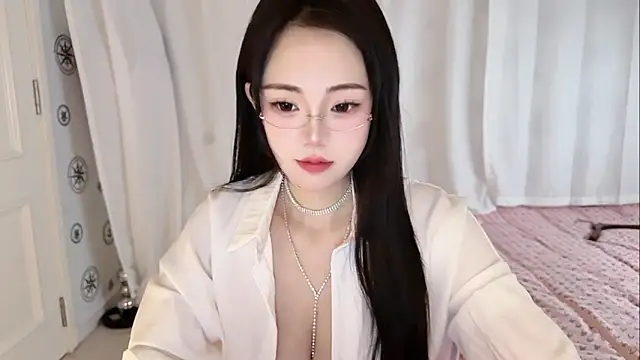 Snapshot of yuanbao8888 chatting on February 6, 2:29 am yuanbao8888 online show from February 6, 2:29 am