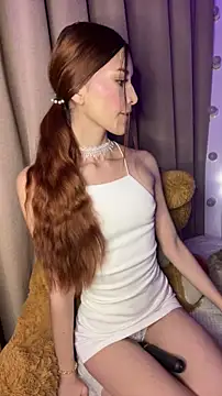 HoneyWeebsss online show from March 5, 2:41 am