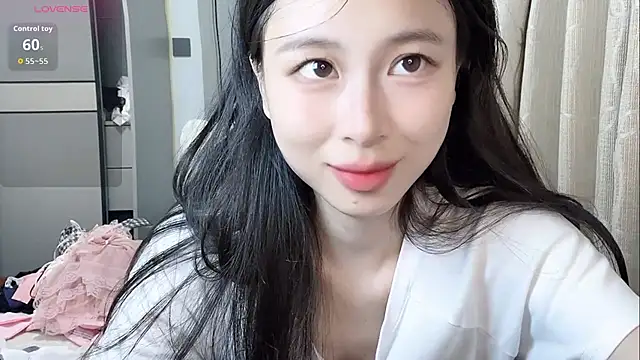 Snapshot of tiantian-160 chatting on June 17, 1:54 pm tiantian-160 online show from June 17, 1:54 pm
