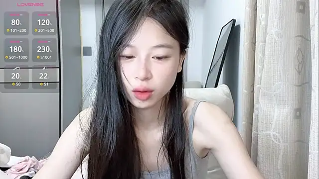 Snapshot of tiantian-160 chatting on July 7, 2:42 pm tiantian-160 online show from July 7, 2:42 pm