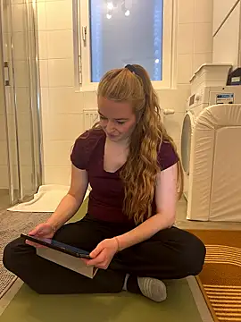 Annas G online show from January 14, 9:24 am