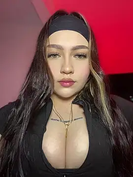Snapshot of Daniela_ruizz chatting on June 2, 2:00 am Daniela ruizz online show from June 2, 2:00 am