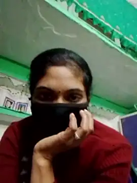 Snapshot of Sapna8080 chatting on January 13, 5:28 pm Sapna8080 online show from January 13, 5:28 pm