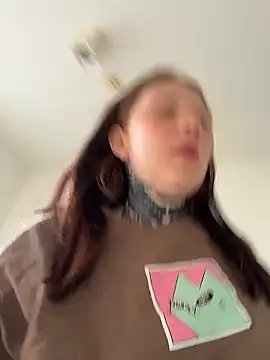 Snapshot of FionaMurr chatting on January 10, 2:07 am FionaMurr online show from January 10, 2:07 am