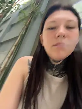 FionaMurr online show from March 24, 12:10 am