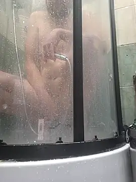 StickyIckyGeckon online show from February 8, 1:47 am