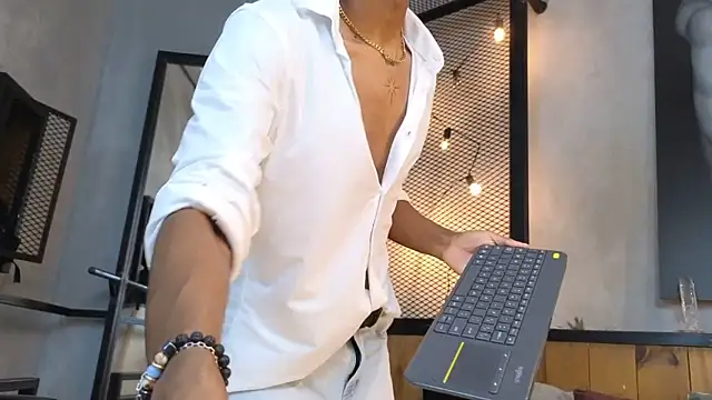 Snapshot of sweet__ethan chatting on December 14, 3:24 am sweet ethan online show from December 14, 3:24 am