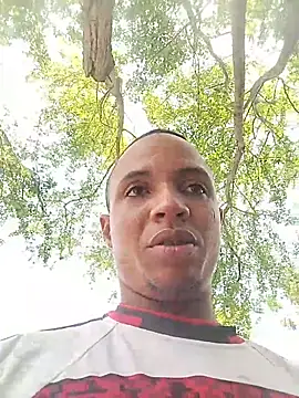 Andreskelly online show from March 10, 4:44 pm