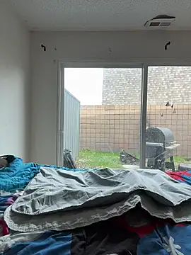 Lenaravenswood online show from February 26, 8:20 pm