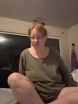 Lenaravenswood online show from April 3, 6:53 am