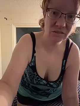 Lenaravenswood online show from March 15, 4:19 am