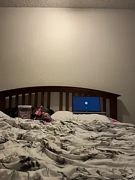 Lenaravenswood online show from April 15, 5:02 am