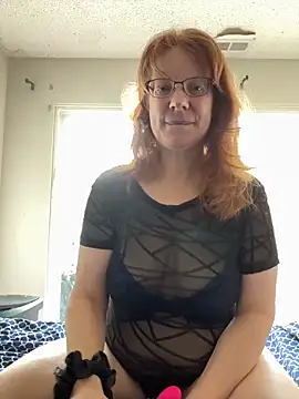 Lenaravenswood online show from March 19, 8:42 pm