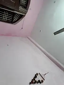 Ecyol online show from April 3, 4:02 pm