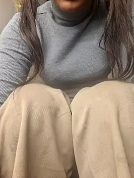 survi sharma online show from December 14, 2:22 pm