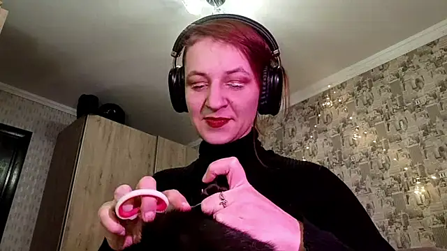 Snapshot of MerrillBarfield chatting on December 16, 4:33 pm MerrillBarfield online show from December 16, 4:33 pm