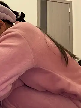 cmvoo online show from December 17, 2:00 pm