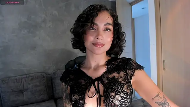 Snapshot of ValerieAustin chatting on May 19, 4:03 pm ValerieAustin online show from May 19, 4:03 pm
