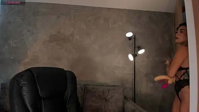 ValerieAustin online show from October 13, 3:46 pm