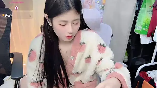 Yvonne-07 online show from December 21, 2:08 pm