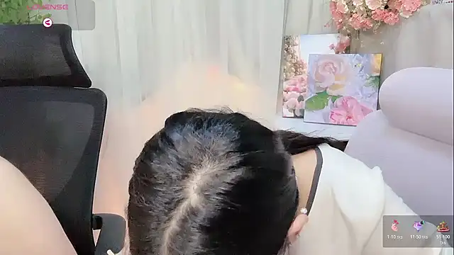 Yvonne-07 online show from March 6, 11:27 am