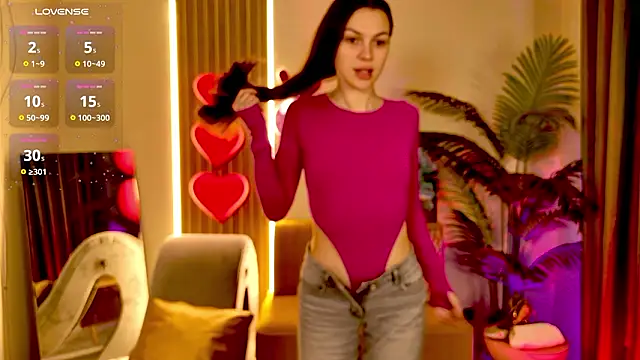 MaxinCarroll online show from March 26, 5:17 am