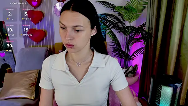 Snapshot of MaxinCarroll chatting on July 1, 9:53 am MaxinCarroll online show from July 1, 9:53 am
