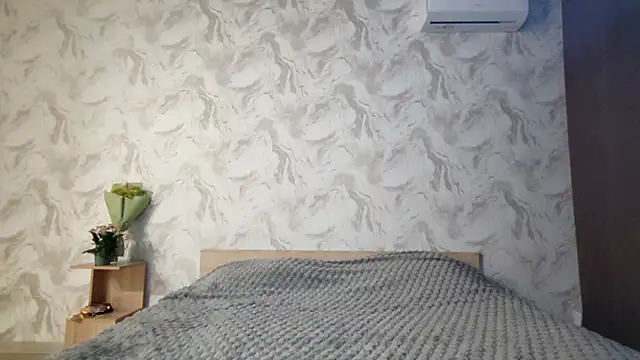 Qwami Amie online show from March 19, 3:12 pm