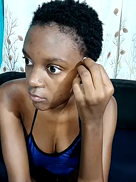 PetiteDoll 06 online show from February 19, 5:10 pm