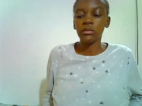 PetiteDoll 06 online show from April 19, 5:41 am